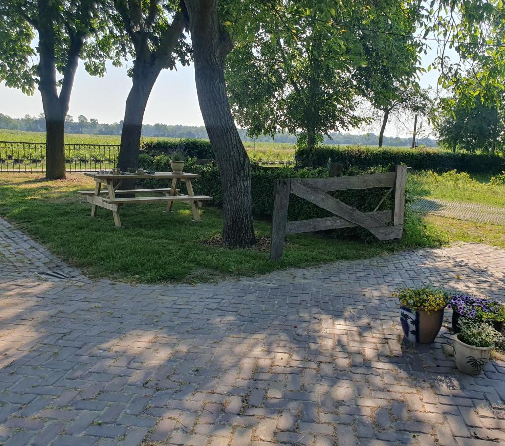 B&B De Nieuwenhof 'De Tuinkamer' Melderslo Exterior foto