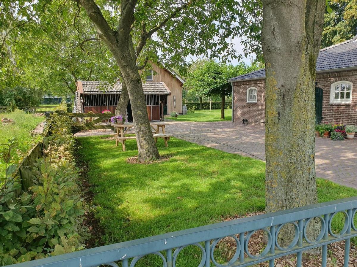 B&B De Nieuwenhof 'De Tuinkamer' Melderslo Exterior foto